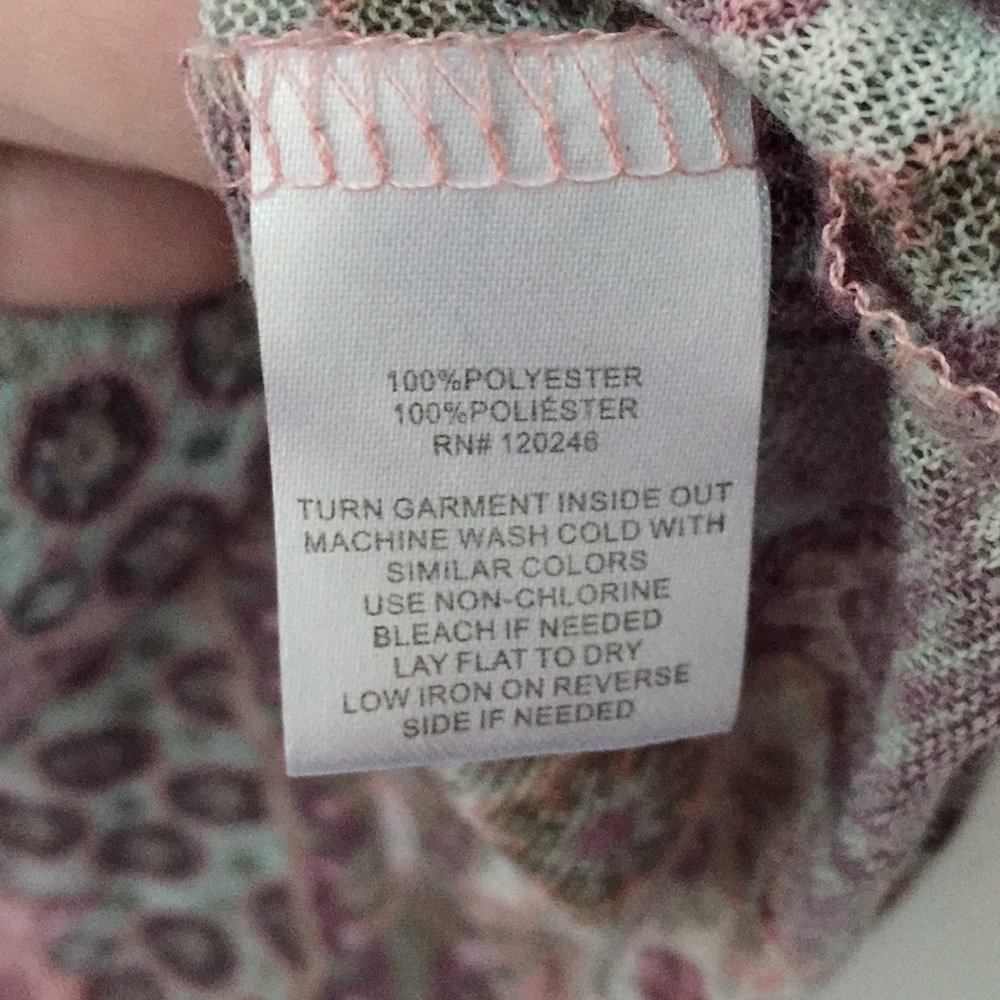 Wallflower Semi-Sheer Pocket Tee large - Picture 6 of 7